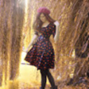 Meet your Posher, Daniela